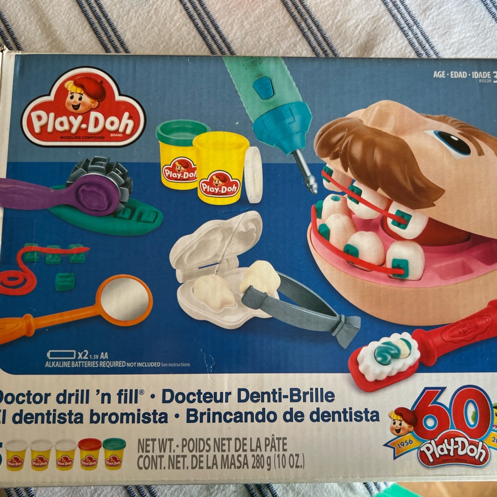 2015 Play Doh 60th Anniversary Doctor Drill N Fill Dentist Playset